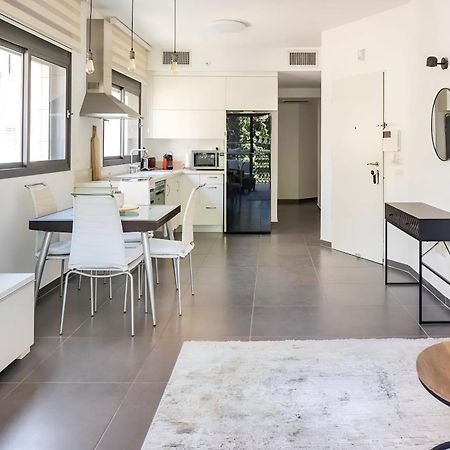 Luxury Oasis Tel Aviv Beach Екстер'єр фото