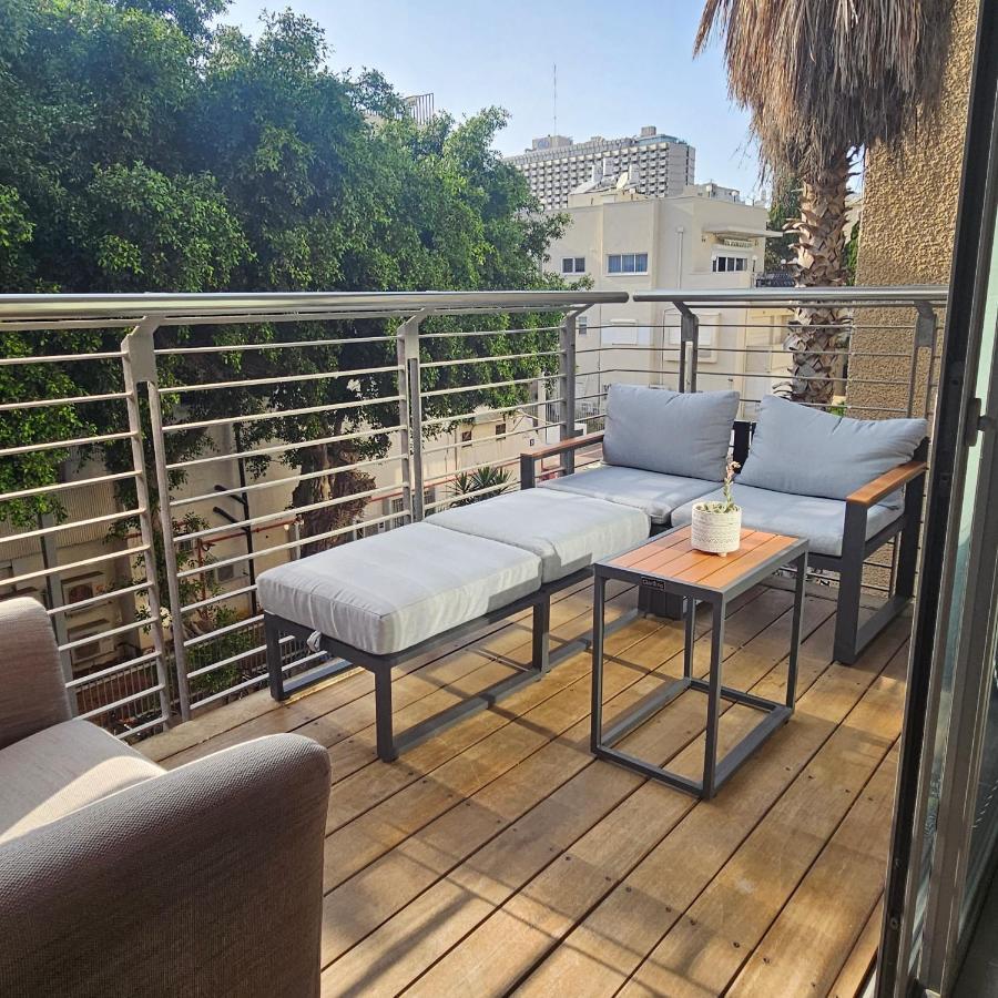 Luxury Oasis Tel Aviv Beach Екстер'єр фото